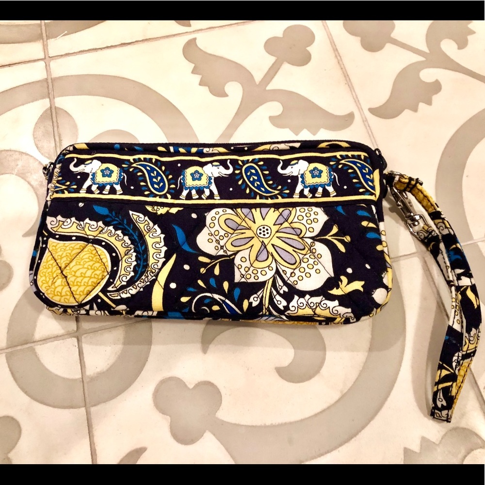 Vera Bradley wristlet/ wallet